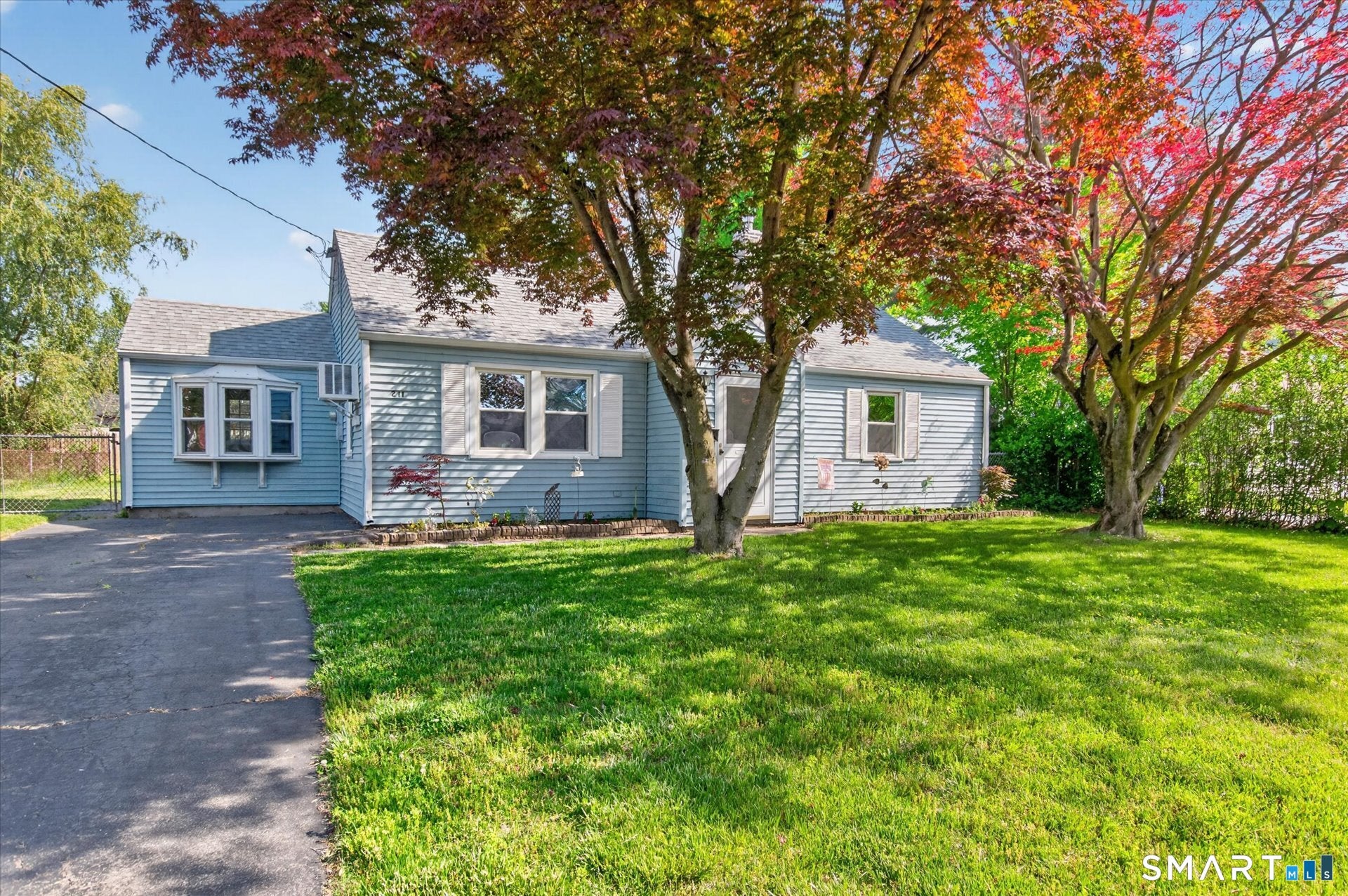 211 Woodycrest Drive