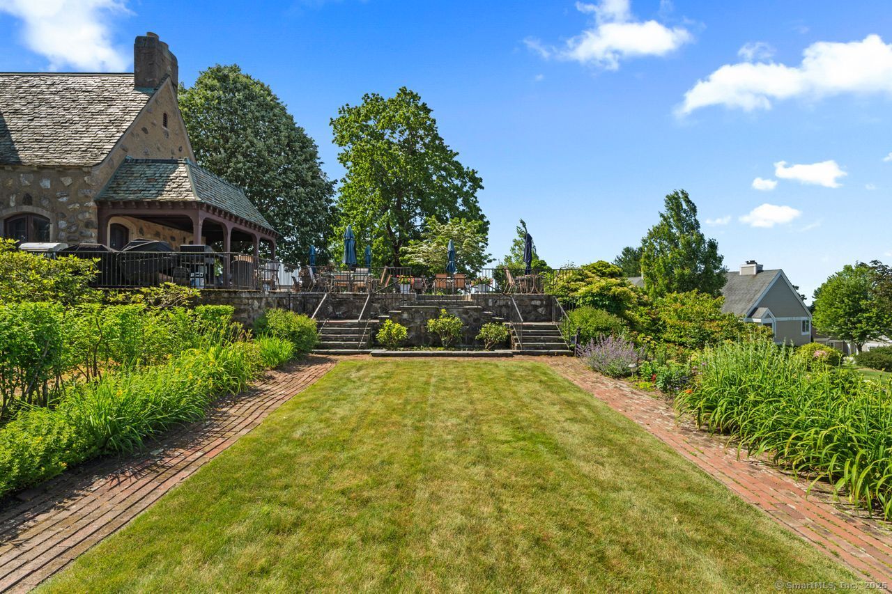 73 Legend Hill Road 73