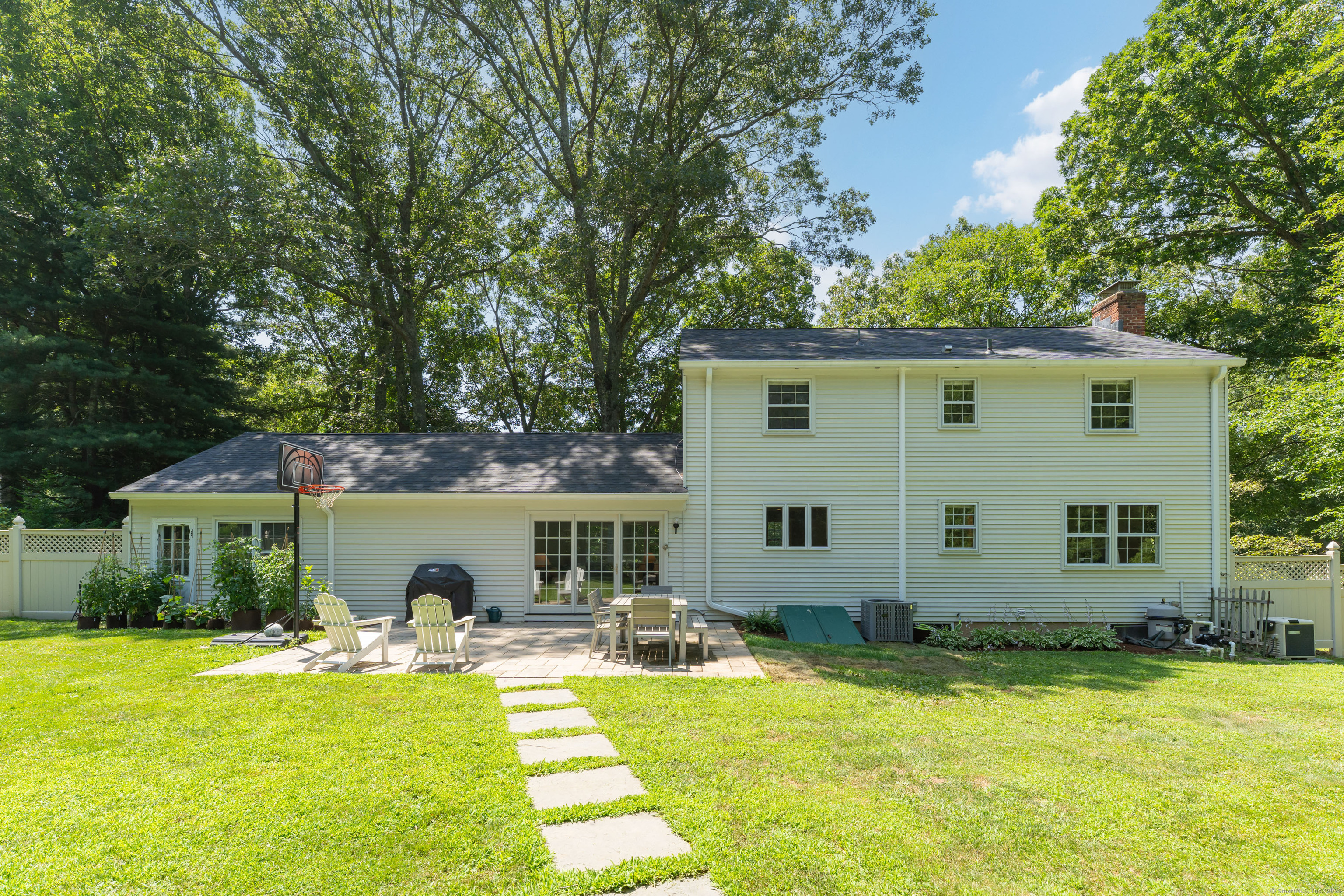 29 Flintlock Road