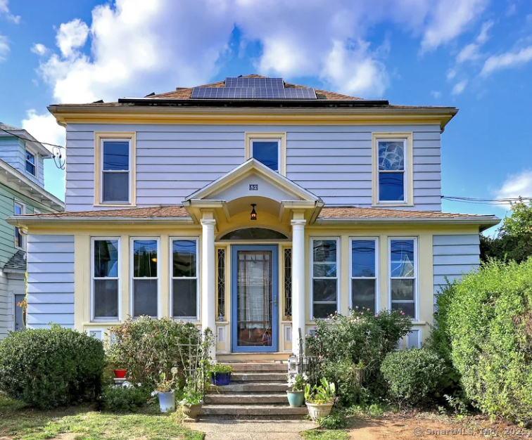 82 Cove Street