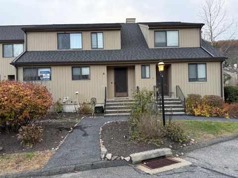 6 Avon Court 6 Beacon Falls CT 06403