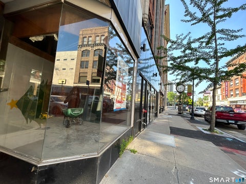 Tiny photo for 105 Bank Street #1A, Waterbury, CT 06702 (MLS # 24193119)