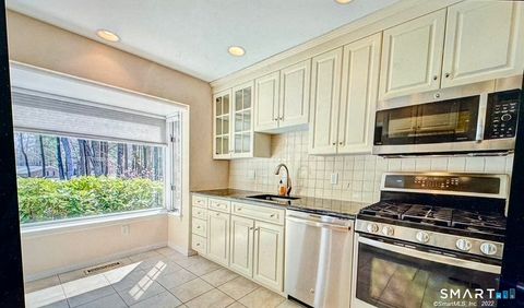Tiny photo for 136 Tunxis Village #136, Farmington, CT 06032 (MLS # 24179973)