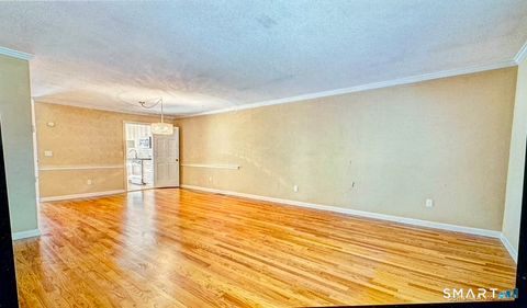 Tiny photo for 136 Tunxis Village #136, Farmington, CT 06032 (MLS # 24179973)