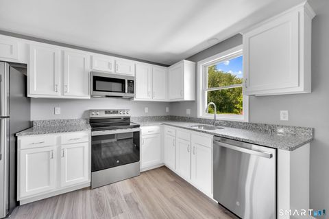 90 Woodhouse Avenue 4 Wallingford CT 06492