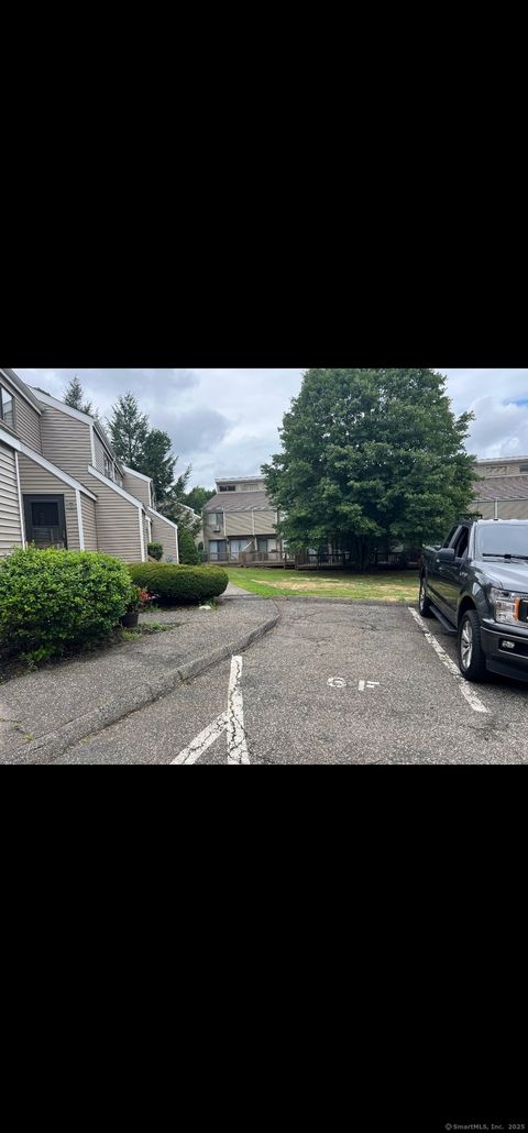 51 Brook Street APT 6A Naugatuck CT 06770