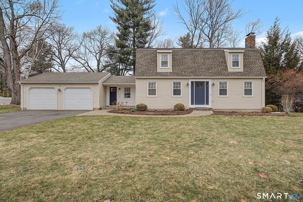 Photo of 33 Lufkin Lane, Bristol, CT 06010 (MLS # 24159336)