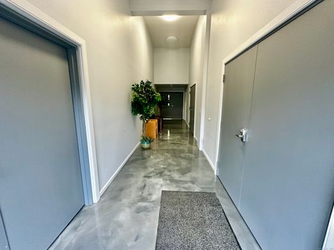 Tiny photo for 550 Main Street S #Unit 1, Bethlehem, CT 06751 (MLS # 24157939)