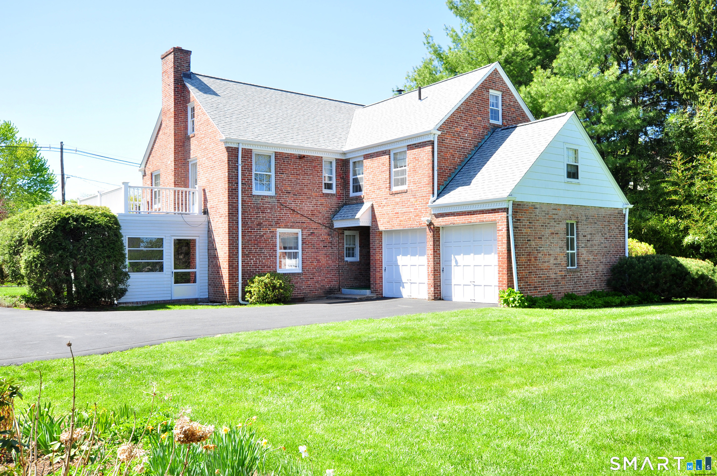 102 Ridgewood Road