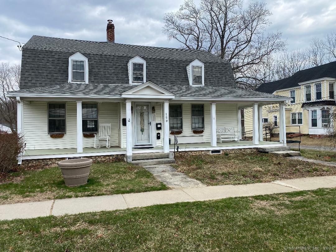 S Main Street, Colchester, Connecticut - 3 Bedrooms  
3 Bathrooms  
9 Rooms - 