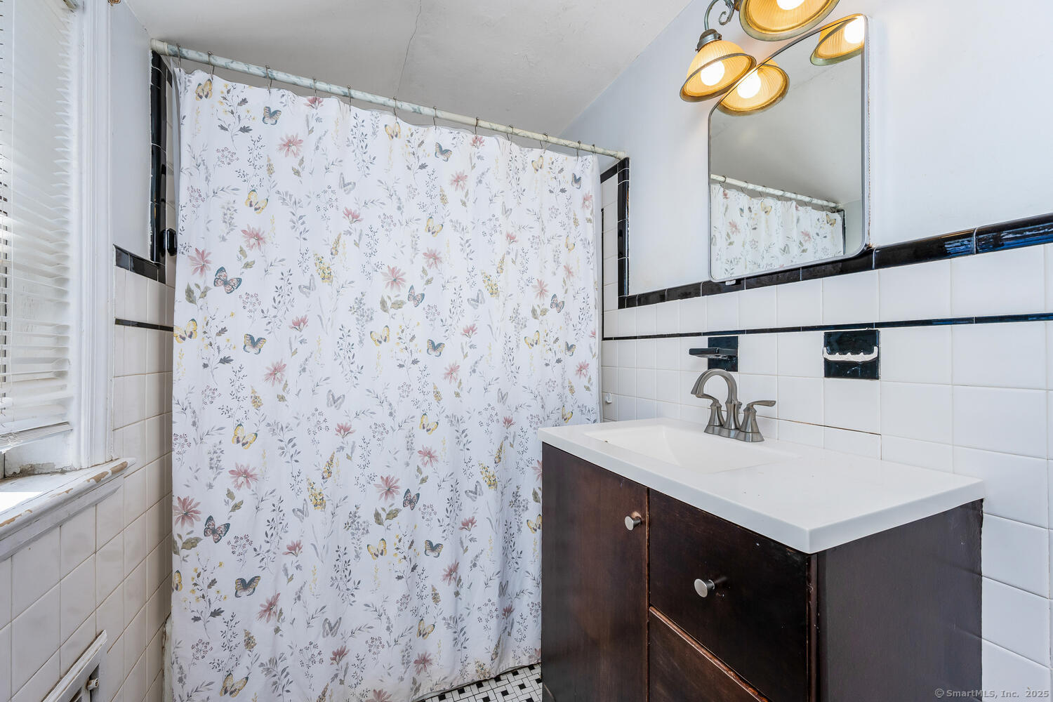 675 Goldenrod Avenue, Bridgeport, Connecticut image 18