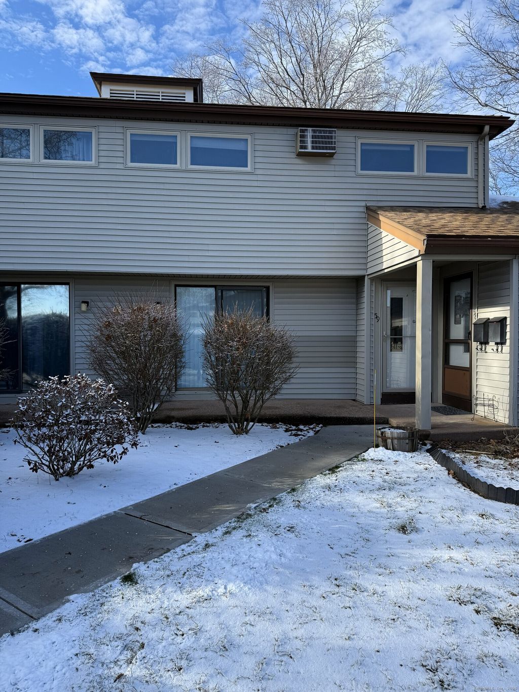 Photo of 165 South Street #59, Vernon, CT 06066 (MLS # 24143962)