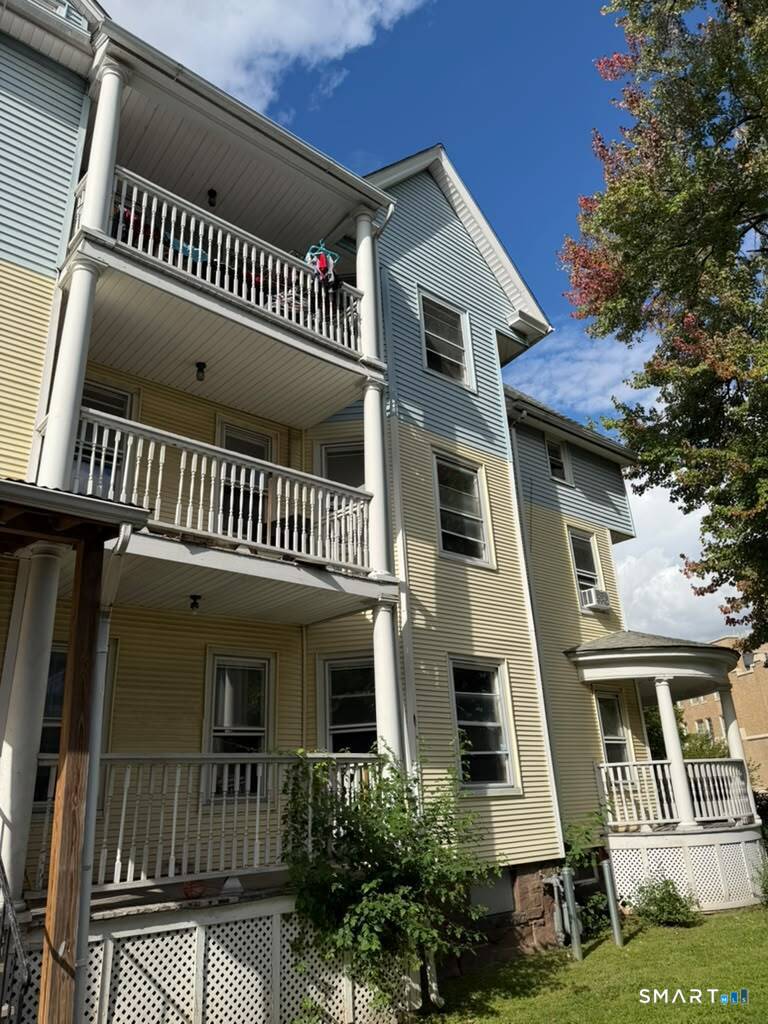 511 Maple Avenue