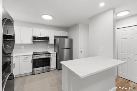 Tiny photo for 502 Fountain Street #C3, New Haven, CT 06515 (MLS # 24202837)