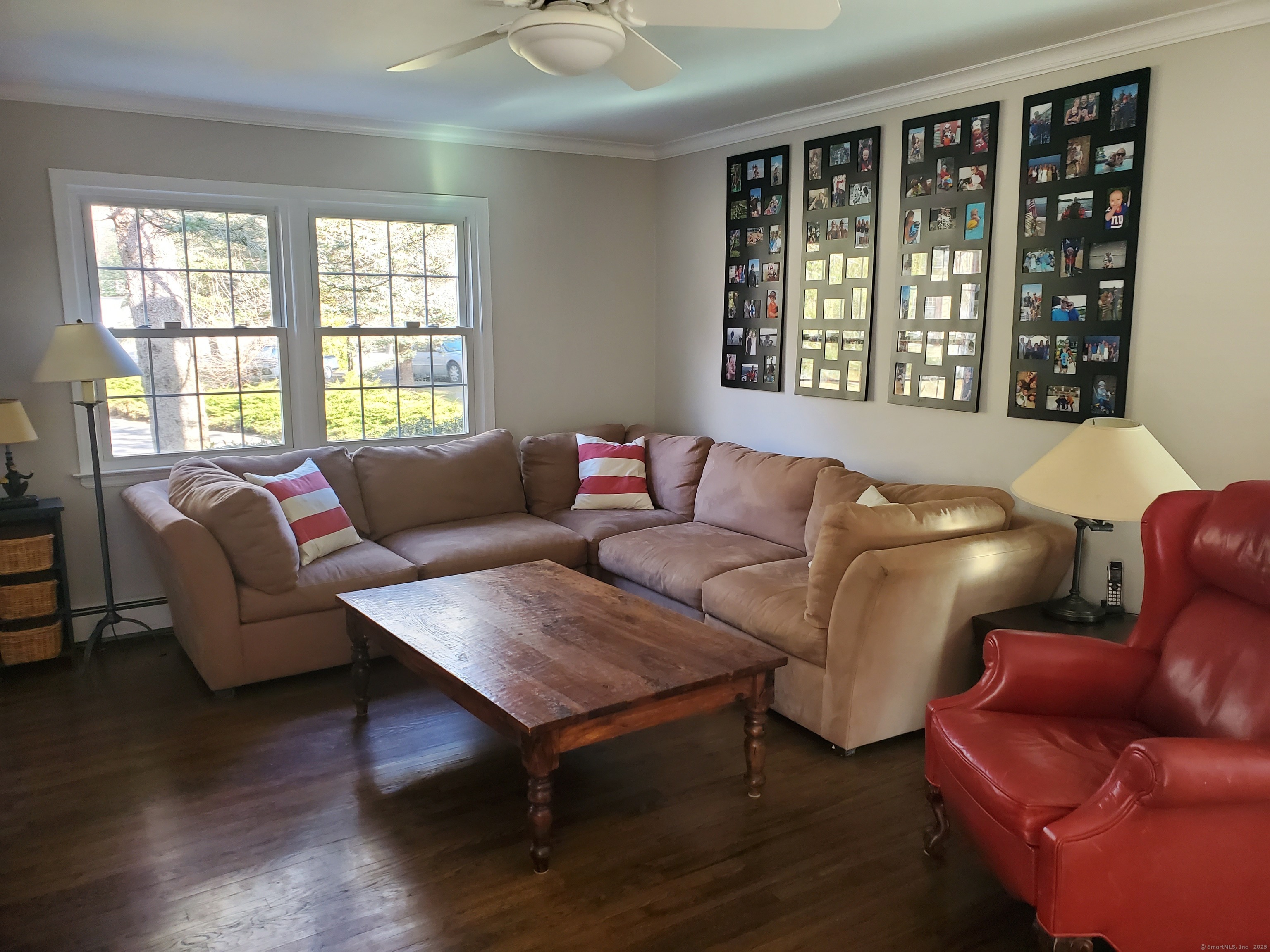 Stamford, Connecticut 06902, United States, 4 Bedrooms Bedrooms, ,3 BathroomsBathrooms,Residential,Pending,91685