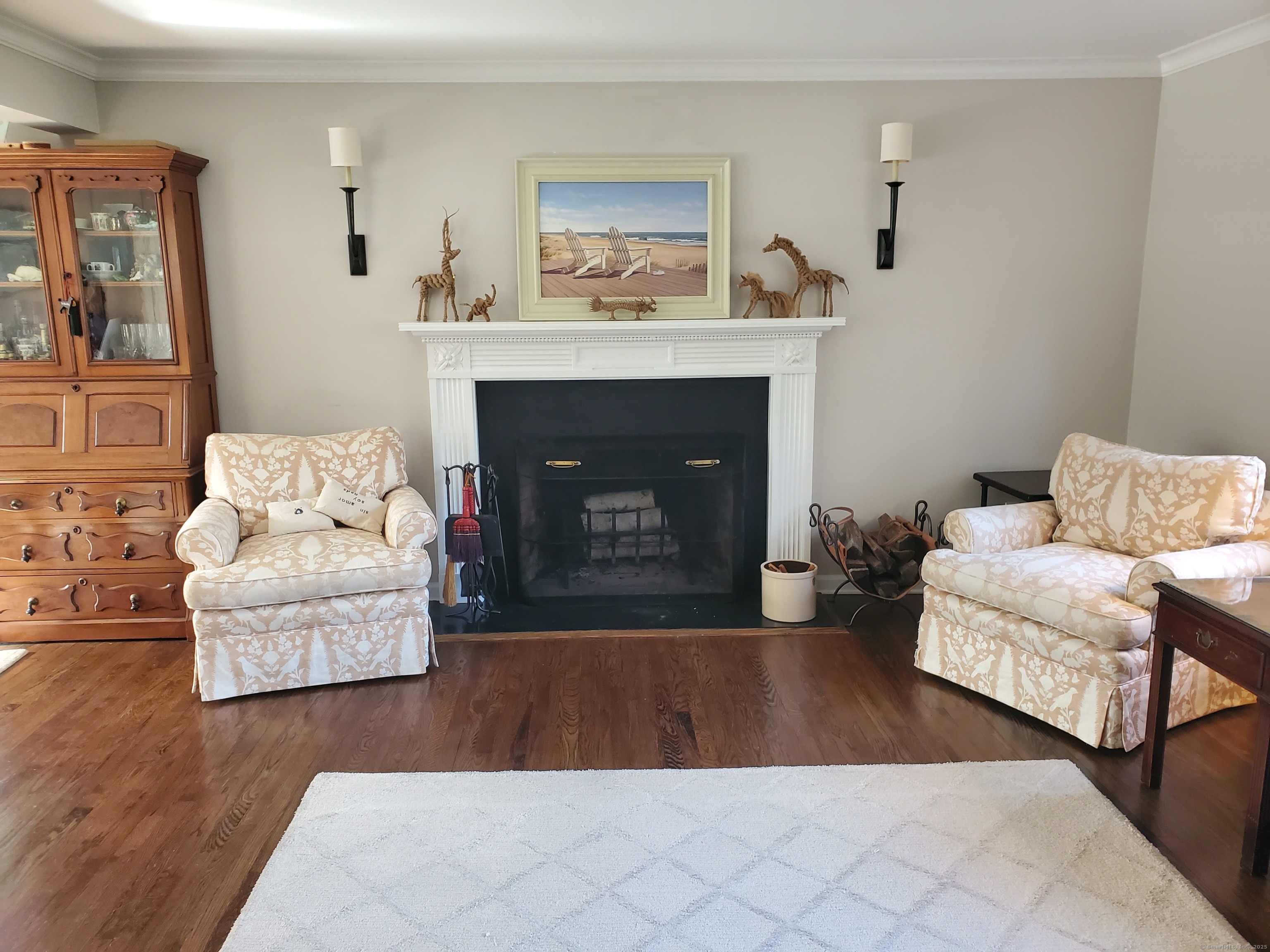 Stamford, Connecticut 06902, United States, 4 Bedrooms Bedrooms, ,3 BathroomsBathrooms,Residential,Pending,91685