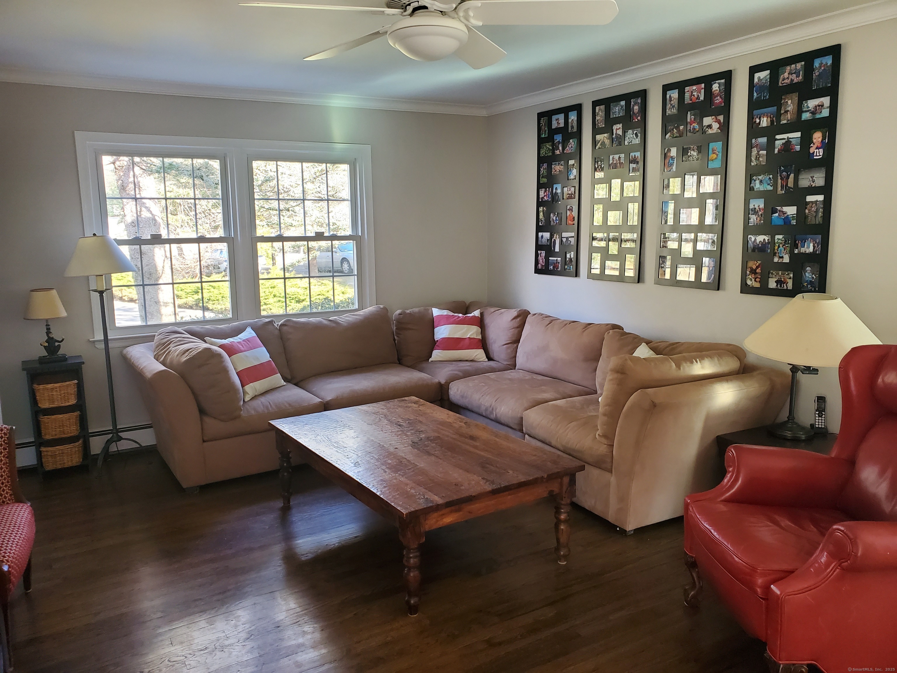 Stamford, Connecticut 06902, United States, 4 Bedrooms Bedrooms, ,3 BathroomsBathrooms,Residential,Pending,91685