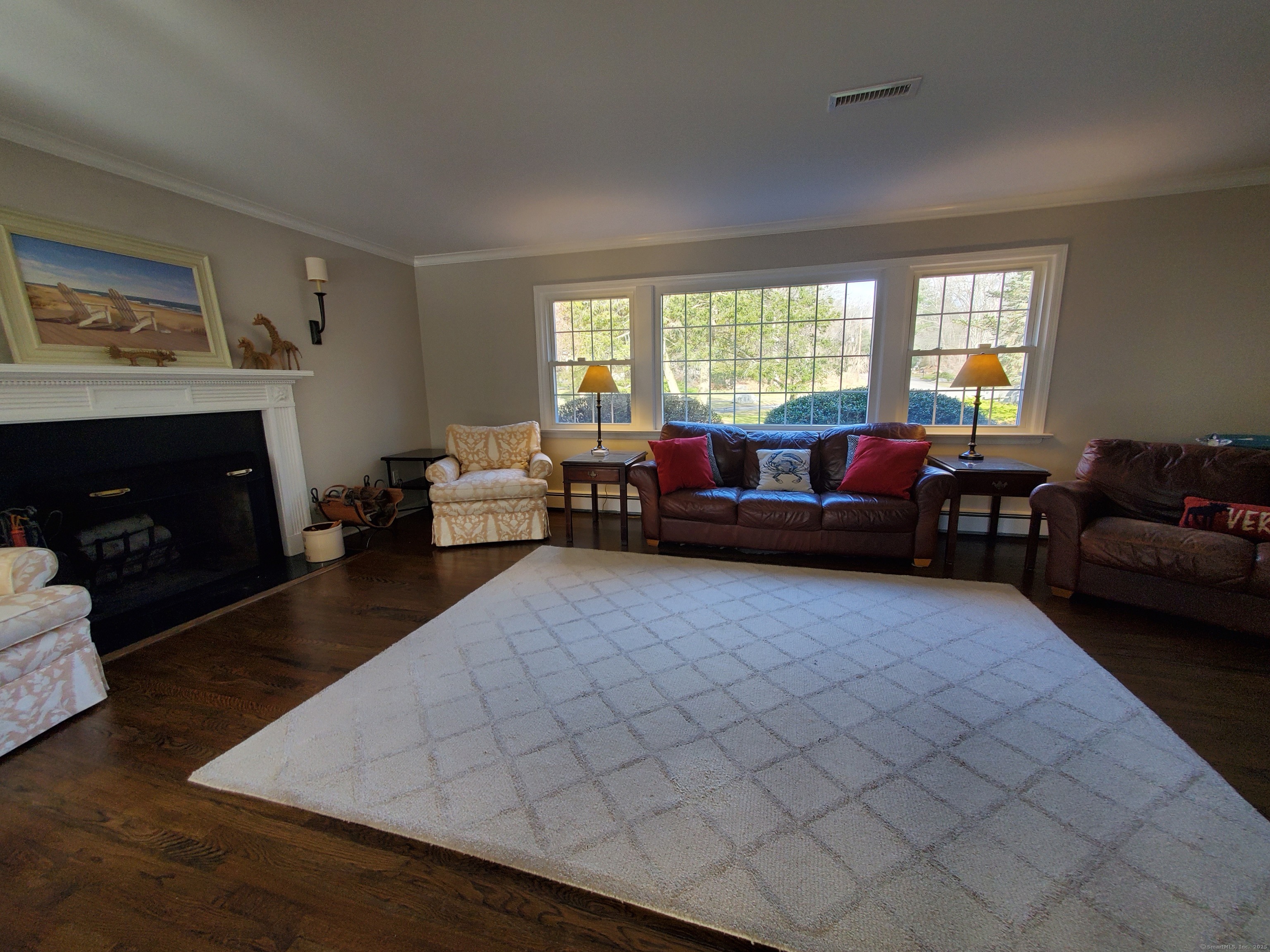 Stamford, Connecticut 06902, United States, 4 Bedrooms Bedrooms, ,3 BathroomsBathrooms,Residential,Pending,91685