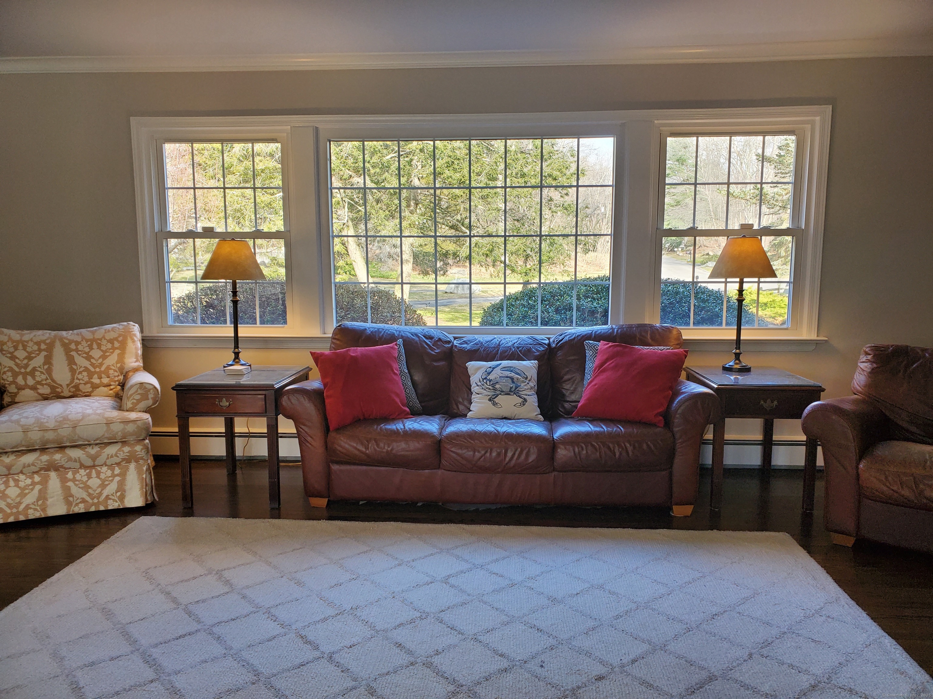 Stamford, Connecticut 06902, United States, 4 Bedrooms Bedrooms, ,3 BathroomsBathrooms,Residential,Pending,91685