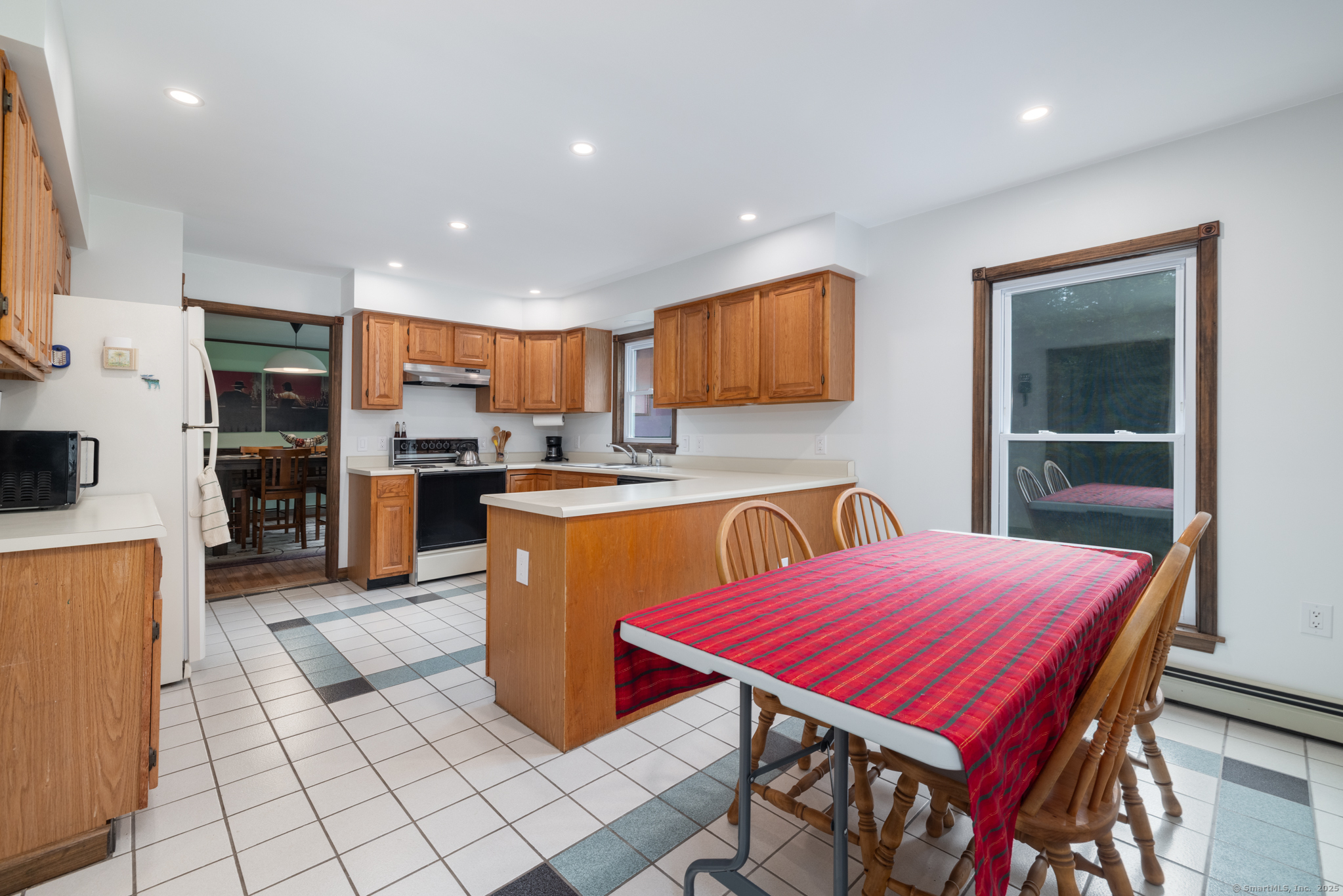 64 Old Mount Tom Road