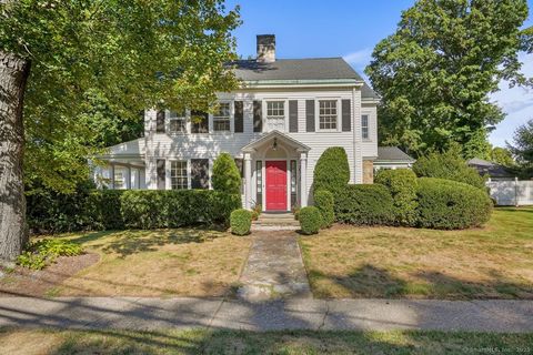 2078 Huntington Turnpike Trumbull CT 06611