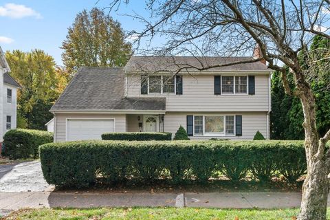 Photo of 41 Hartford Avenue, Wethersfield, CT 06109 (MLS # 24135702)