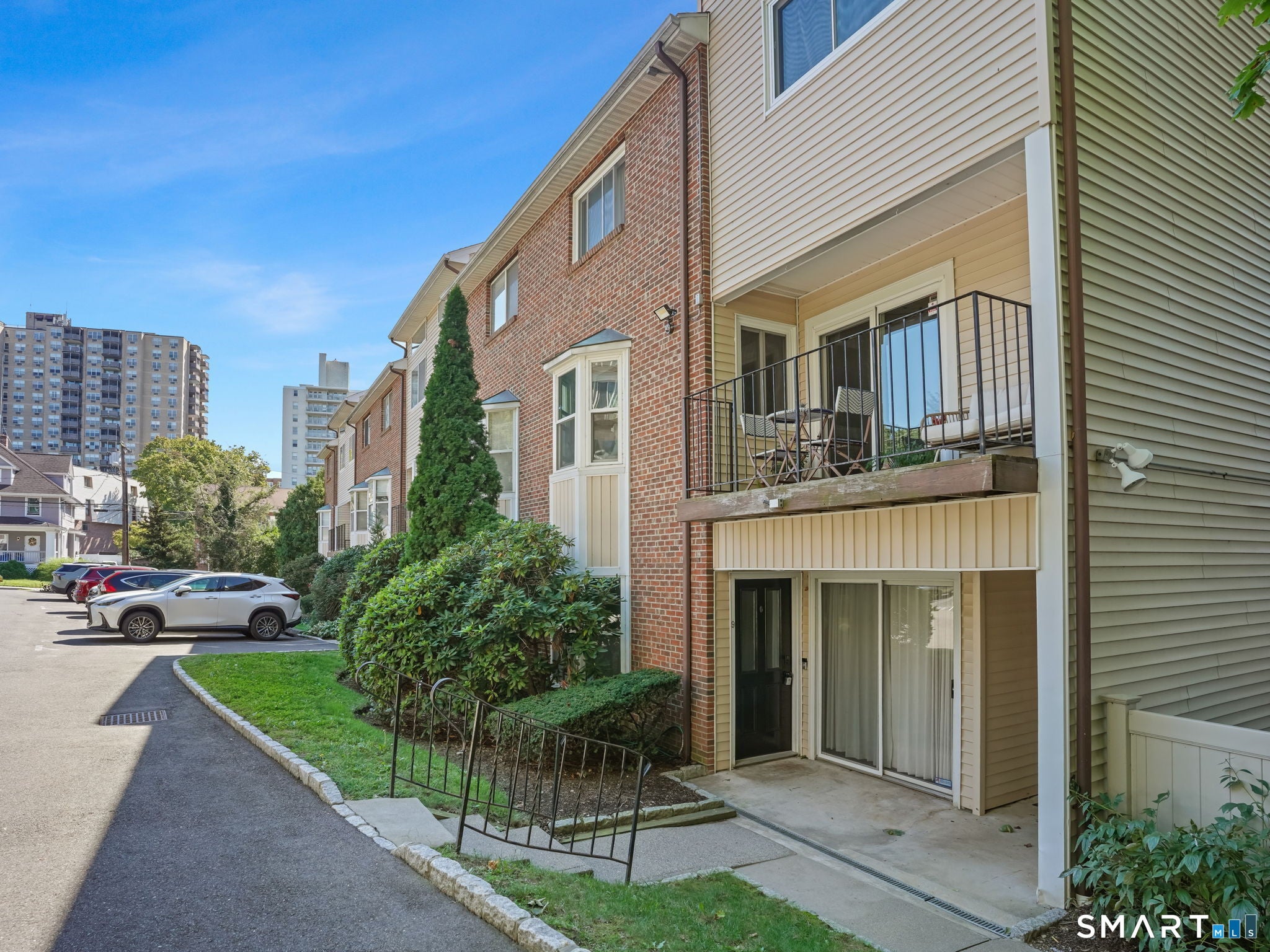 170 Forest Street 9