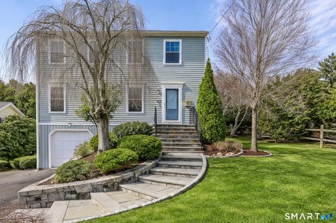 Photo of 67 Sigwin Drive, Fairfield, CT 06824 (MLS # 24158223)