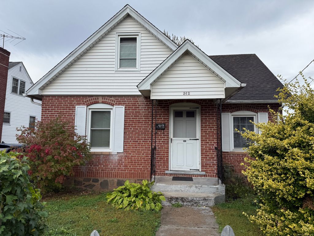 Photo of 262 Tremont Street, New Britain, CT 06051 (MLS # 24132458)