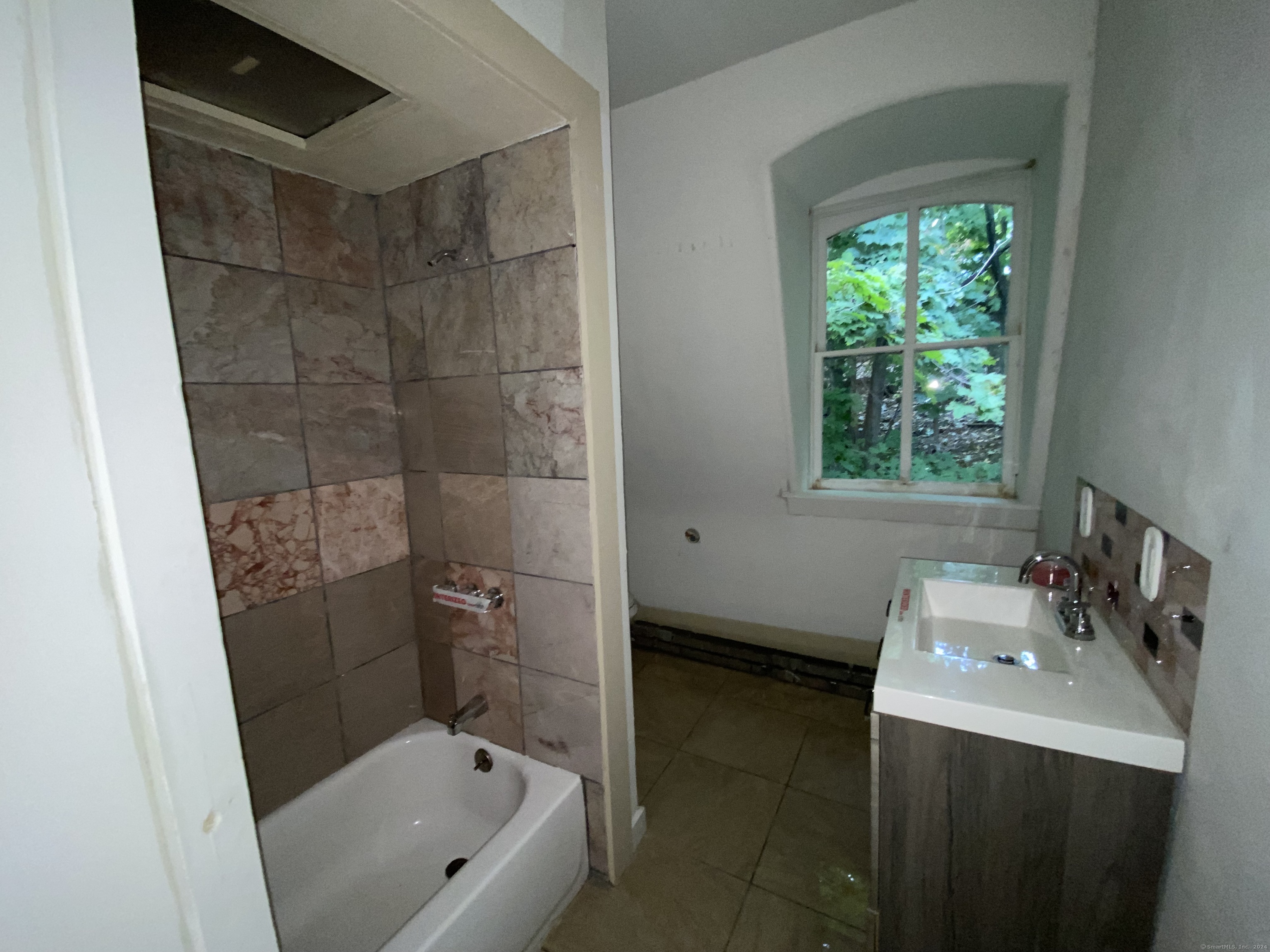 60 Laurel Hill Avenue, Norwich, Connecticut image 33