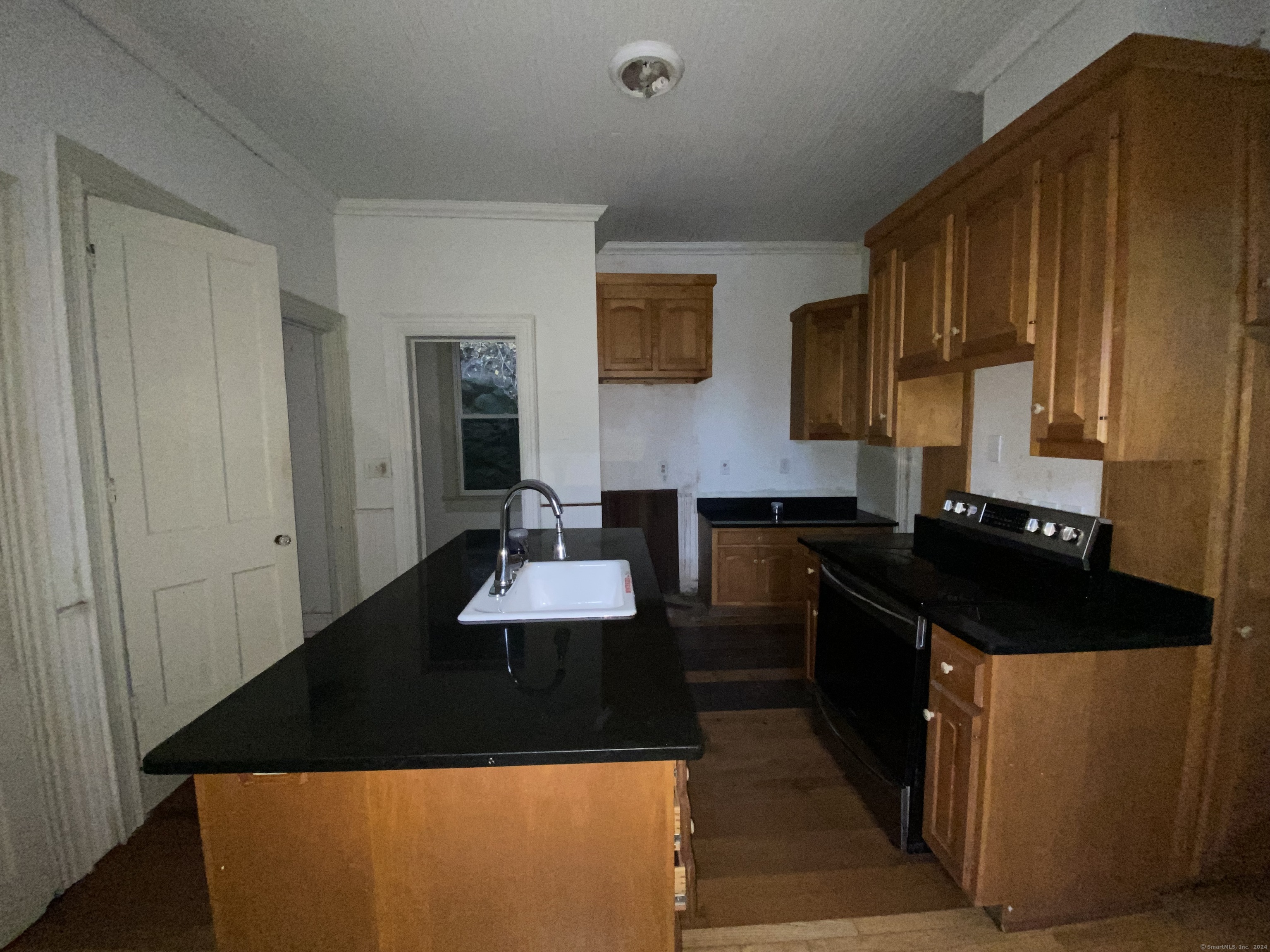 60 Laurel Hill Avenue, Norwich, Connecticut image 18