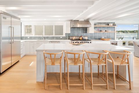 Tiny photo for 9 Sylvester Court, Norwalk, CT 06855 (MLS # 24156368)