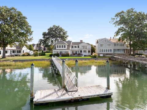 Tiny photo for 9 Sylvester Court, Norwalk, CT 06855 (MLS # 24156368)