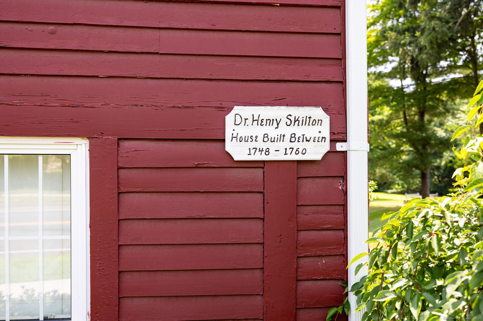 889 South Main Street