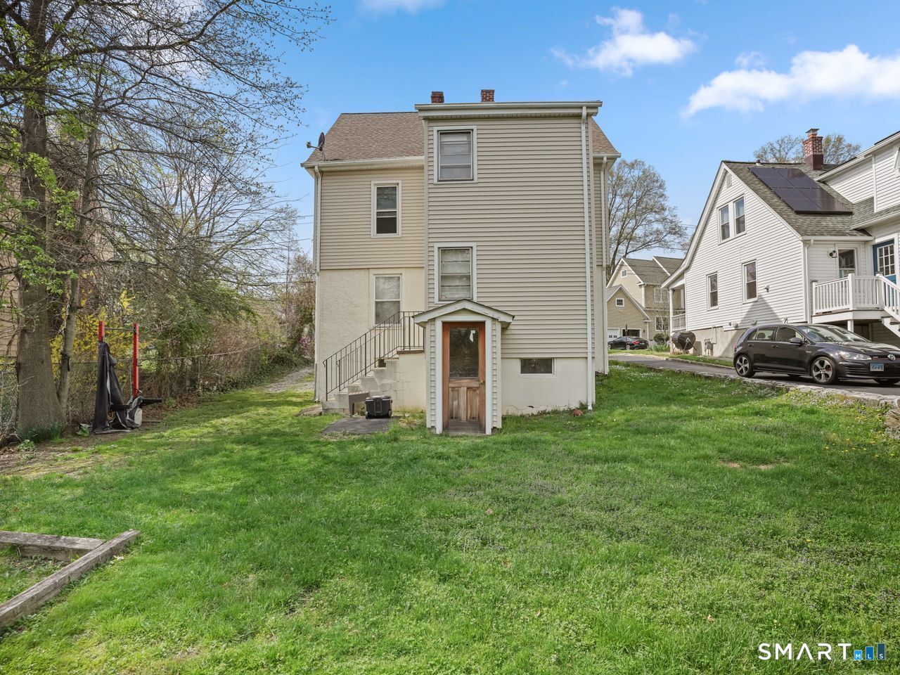 25 Old Stratfield Road