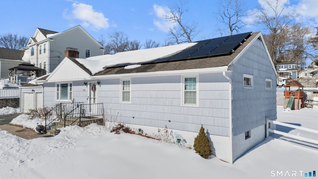 Photo of 240 Valley Avenue, Bridgeport, CT 06606 (MLS # 24152655)