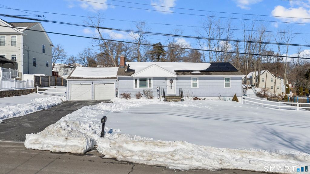 Photo of 240 Valley Avenue, Bridgeport, CT 06606 (MLS # 24152655)