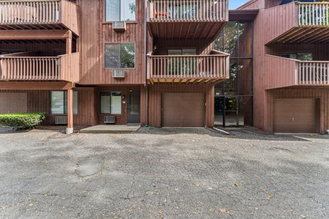 Tiny photo for 1 Fairfield Avenue #C4, Danbury, CT 06810 (MLS # 24131040)