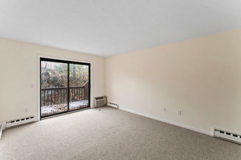 Tiny photo for 1 Fairfield Avenue #C4, Danbury, CT 06810 (MLS # 24131040)