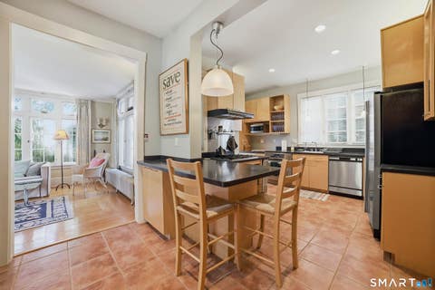 Tiny photo for 505 Edgewood Avenue, New Haven, CT 06511 (MLS # 24200117)