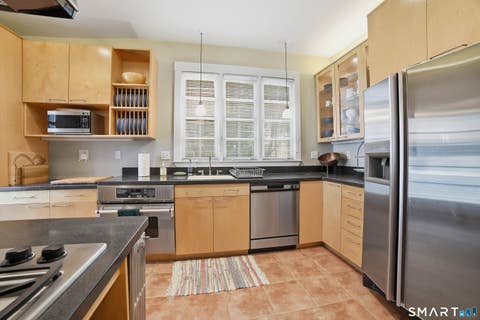 Tiny photo for 505 Edgewood Avenue, New Haven, CT 06511 (MLS # 24200117)