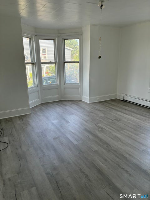 Multifamily For Rent - 28 Comstock Street #1<br/> Danbury, CT 06810
