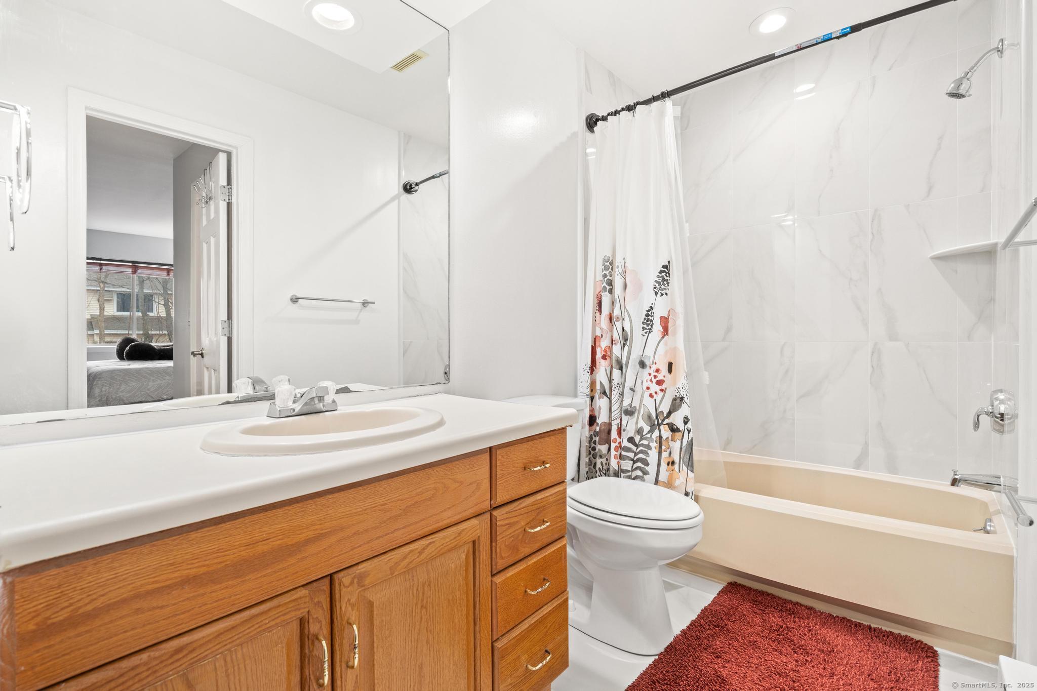 8 Rose Lane #APT 20-4, Danbury, Connecticut image 19