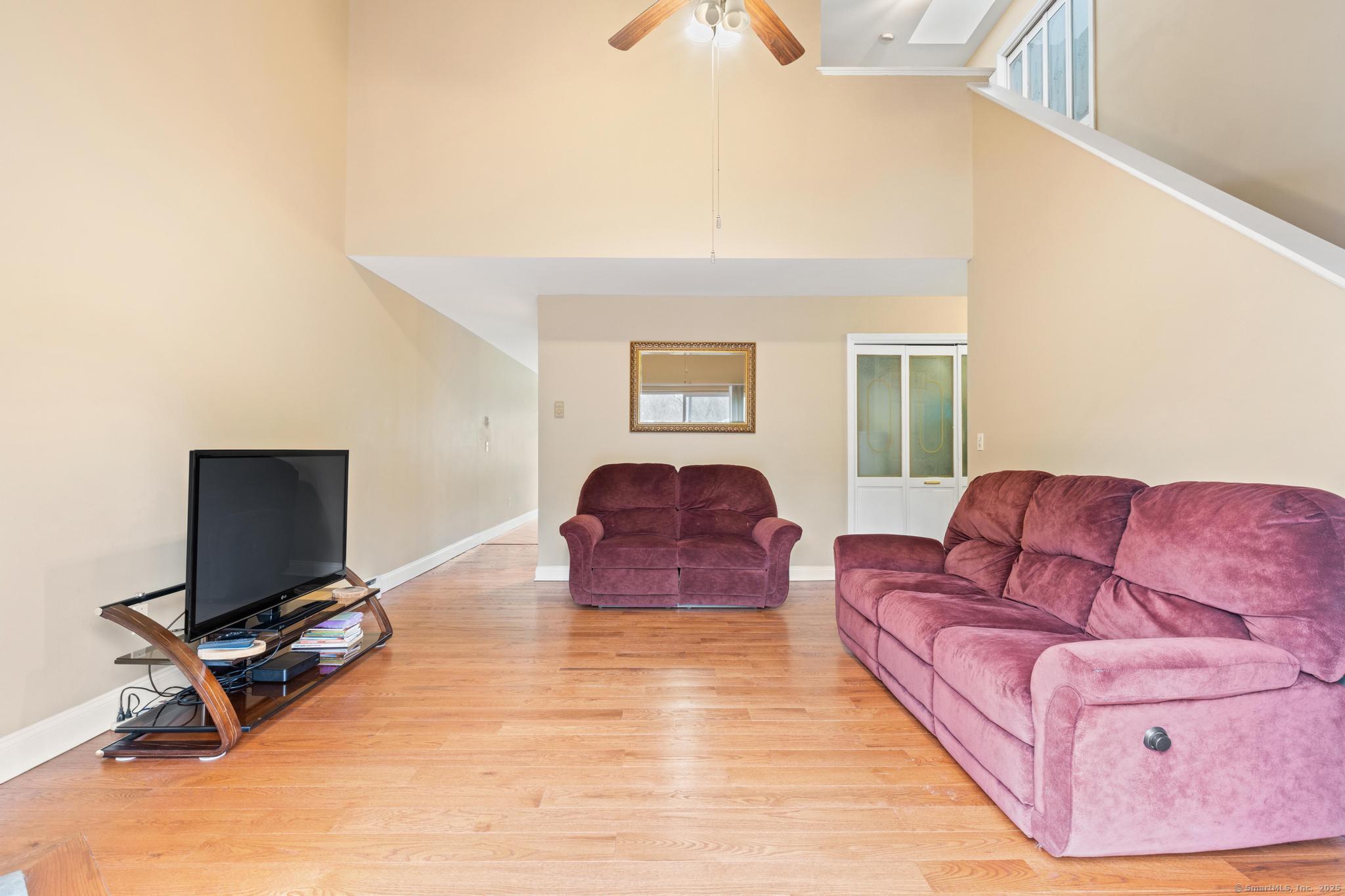 8 Rose Lane #APT 20-4, Danbury, Connecticut image 10