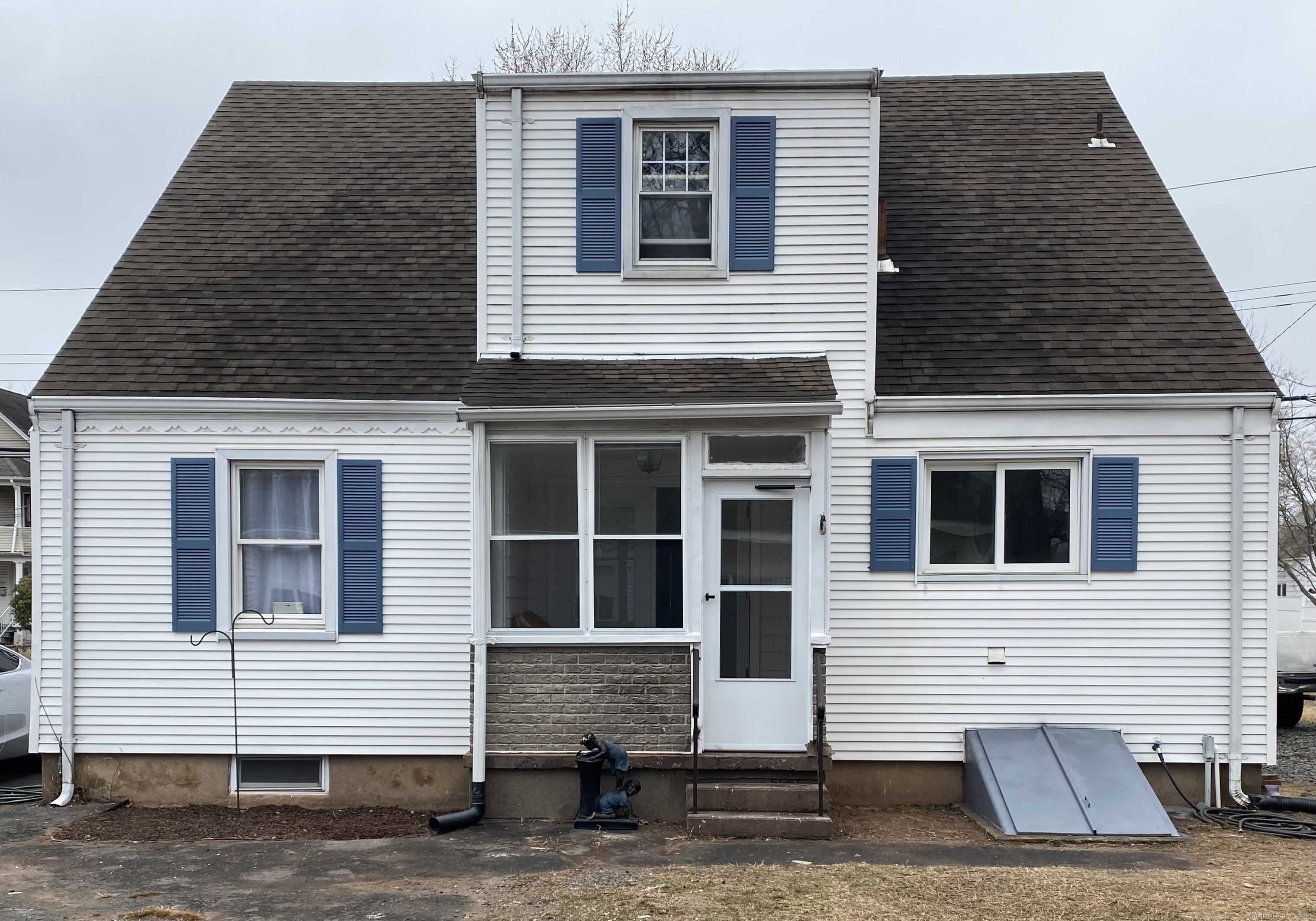 525 Pine Rock Avenue, Hamden, Connecticut image 2