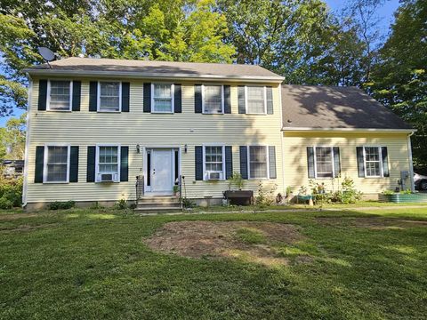 3 Cedar Ln Extension Norwich CT 06360