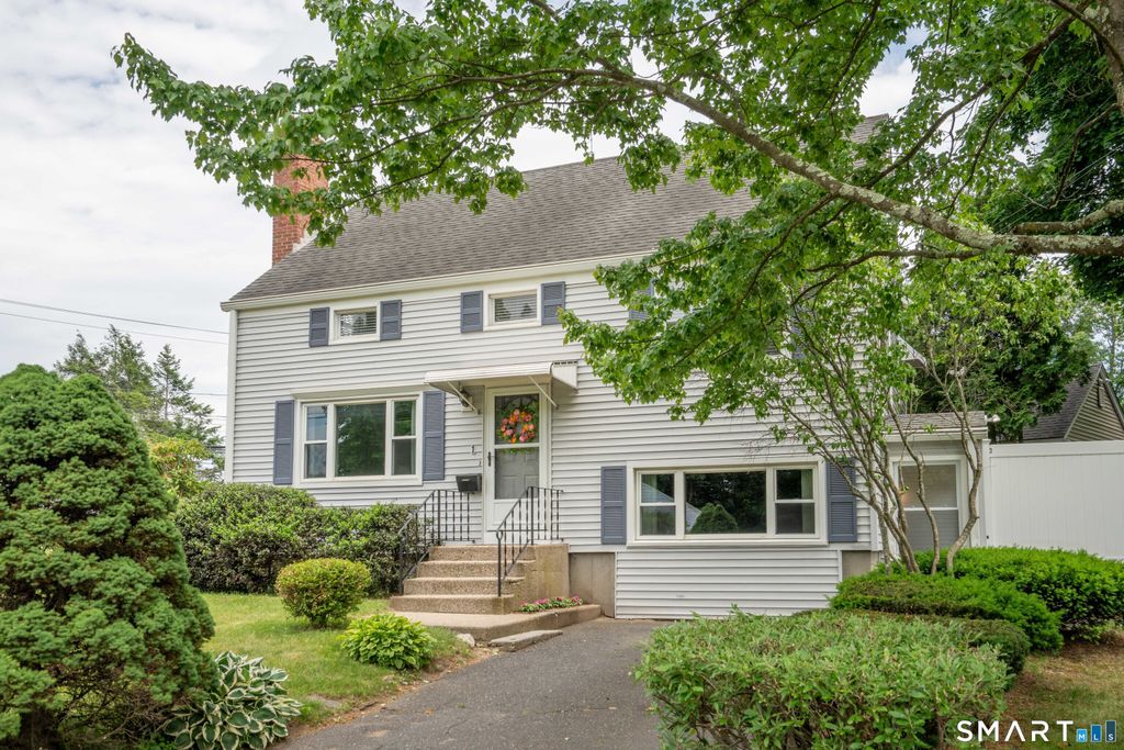 Photo of 1 Corban Avenue, Plainville, CT 06062 (MLS # 24183128)