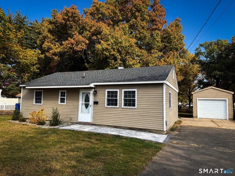 Photo of 428 Litchfield Drive, Windsor Locks, CT 06096 (MLS # 24216937)