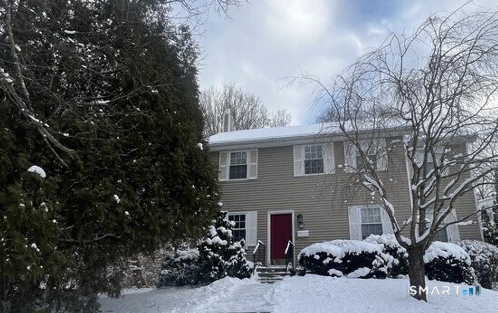 Photo of 12 Woodedge Avenue, Waterbury, CT 06706 (MLS # 24150319)