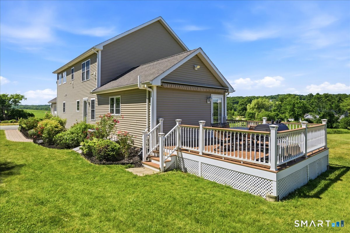 271 Putnam Road